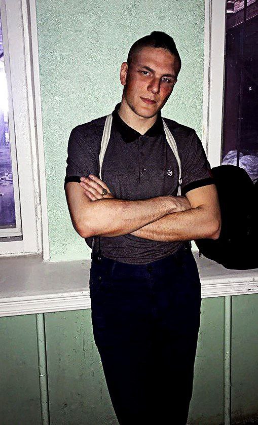 Молодой, зелёный